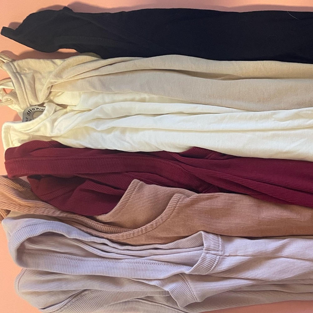 Set of 6 tanks